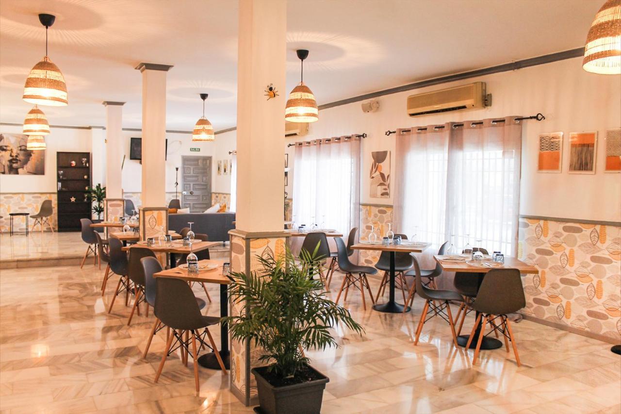 Hotel Restaurante Via Sevilla - Cadiz By Ma 22 Puntos El Cuervo  Exterior foto